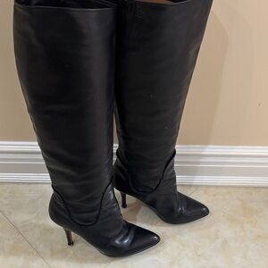 Elegant Black Knee-High Women's Boots